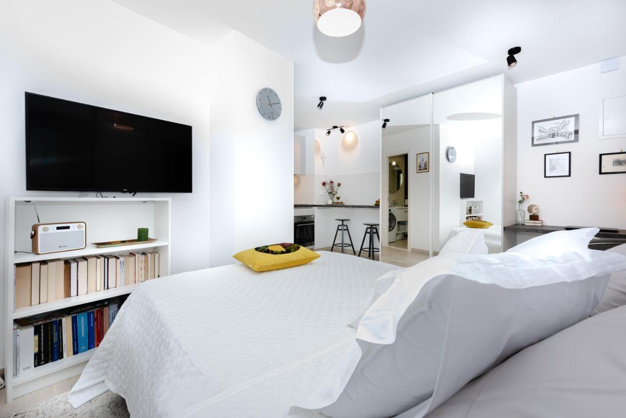 Apartment "Dida" With Free Private Parking Salona Kültér fotó